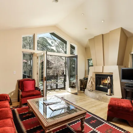 Image 2 - 926 East Durant Avenue, Aspen, CO 81611, USA - Townhouse for rent