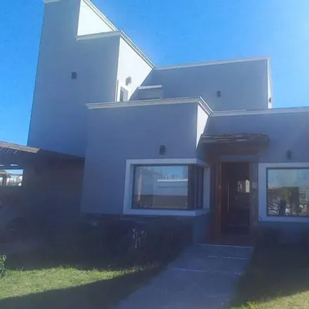 Buy this 3 bed house on unnamed road in Departamento San Rafael, Mendoza