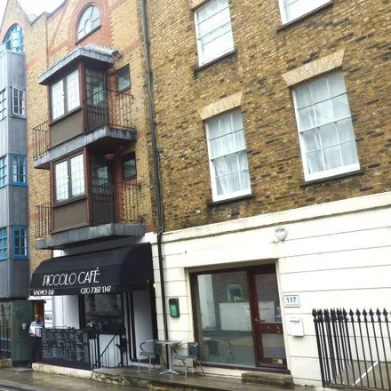 Rent this studio apartment on Piccolo Cafe in Euston Street, London