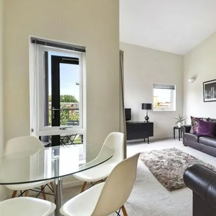 Buy this 2 bed apartment on Havelock Street in London, N1 0GD