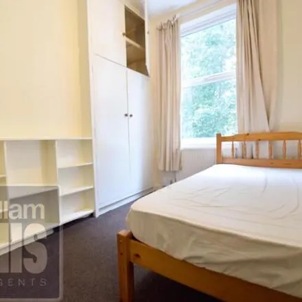 Image 7 - South View Road, Sheffield, S7 1DB, United Kingdom - Townhouse for rent