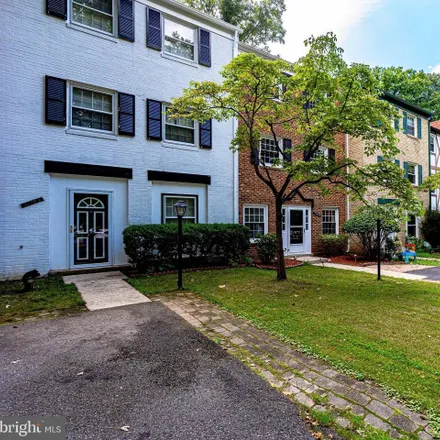 Image 4 - 14801 Maidstone Court, London Towne, Centreville, VA 20120, USA - Townhouse for sale