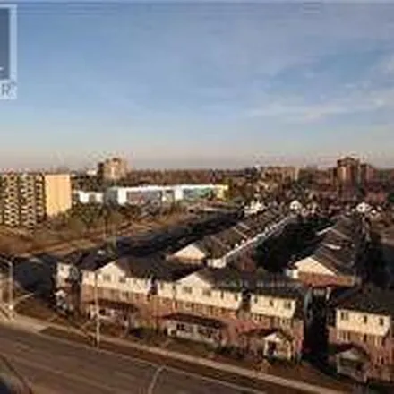 Image 4 - 6720 Glen Erin Drive, Mississauga, ON L5N 4B7, Canada - Apartment for rent
