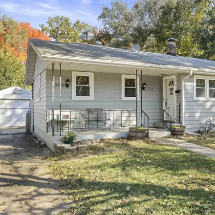 Buy this 2 bed house on 734 Sheridan Drive in Loves Park, Loves Park
