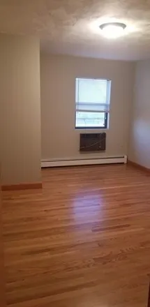 Image 7 - 197 Summer St Apt 3, Somerville, Massachusetts, 02143 - Apartment for rent