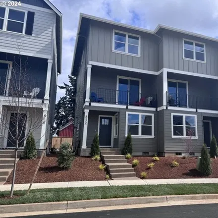 Buy this 3 bed condo on unnamed road in Oregon City, OR 97045