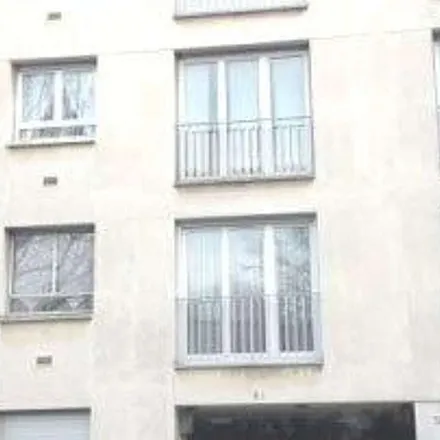 Rent this 1 bed apartment on 2 Rue Étienne Dolet in 92130 Issy-les-Moulineaux, France