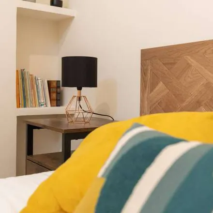 Rent this 2 bed apartment on Calle de Ponferrada in 2, 28029 Madrid