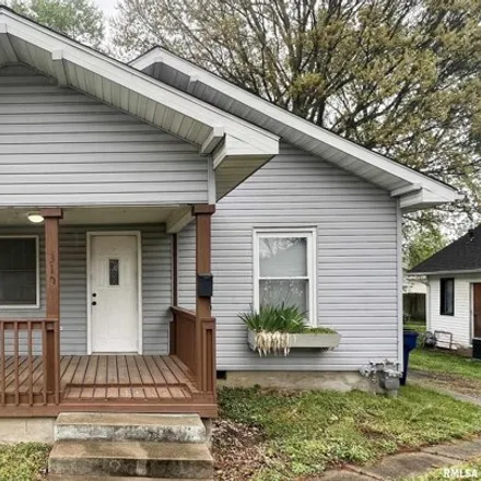Buy this 2 bed house on 346 North Horn Street in West Frankfort, Franklin County