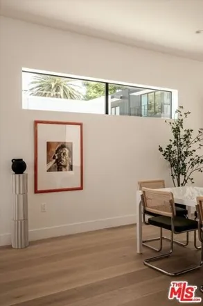 Image 5 - 786 Hyperion Avenue, Los Angeles, CA 90029, USA - House for sale