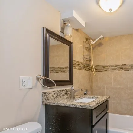 Image 7 - 9735 South Harvard Avenue, Chicago, IL 60628, USA - House for sale