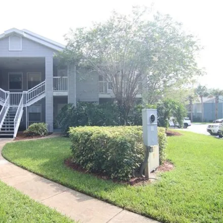 Buy this 2 bed condo on Grassy Point Drive in Seminole County, FL 32795