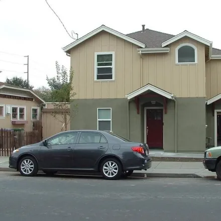 Buy this 3 bed house on 456 East San Salvador Street in San Jose, CA 95112