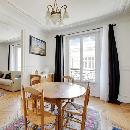 Image 4 - 3 Rue de Valenciennes, 75010 Paris, France - Apartment for rent