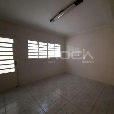 Buy this 3 bed house on Rua Manoel Dias in Jardim Bicão, São Carlos - SP
