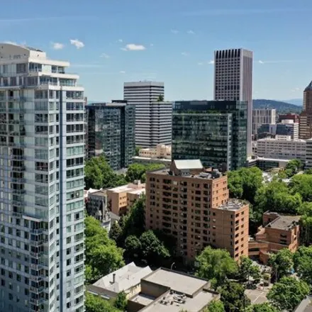 Image 1 - Benson Tower, 1500 Southwest 11th Avenue, Portland, OR 97201, USA - Condo for sale