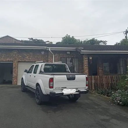 Rent this 2 bed apartment on Gardendale Crescent in Mount Vernon, Durban