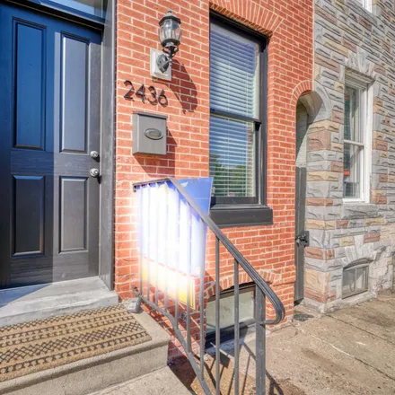 Image 3 - 2428 Fleet Street, Baltimore, MD 21224, USA - Townhouse for sale