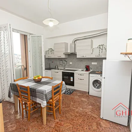 Rent this 5 bed apartment on Gemelli in Via Davide Menini, 129