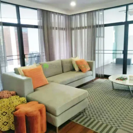 Rent this 3 bed townhouse on Oak Tower in Soi Sukhumvit 22, Sukhumvit