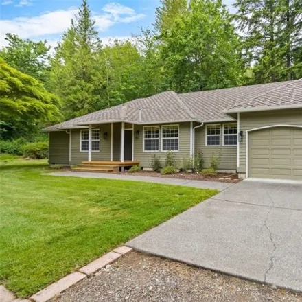 Buy this 3 bed house on 3359 Agate Bay Ln in Bellingham, Washington