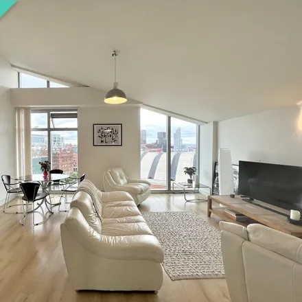 Rent this 2 bed apartment on Steak & Lobster in Windmill Street, Manchester