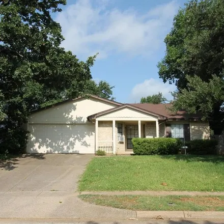 Rent this 3 bed house on 2609 Underwood Lane in Euless, TX 76039