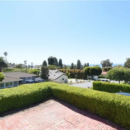 Image 2 - 1221 Via Landeta, Palos Verdes Estates, CA 90274, USA - House for rent