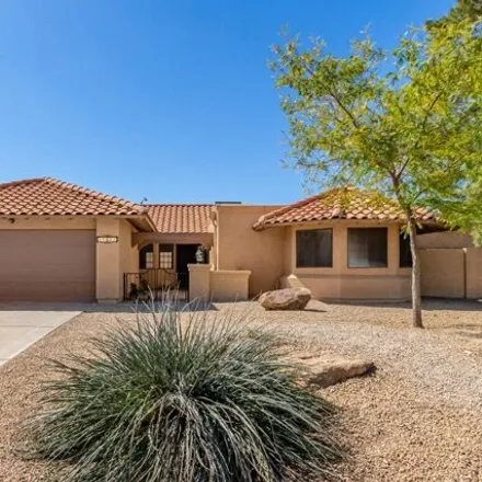 Buy this 3 bed house on 10822 North 33rd Place in Phoenix, AZ 85028