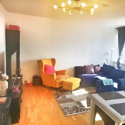 Rent this 2 bed apartment on Lindenstraße 77 in 10969 Berlin, Germany