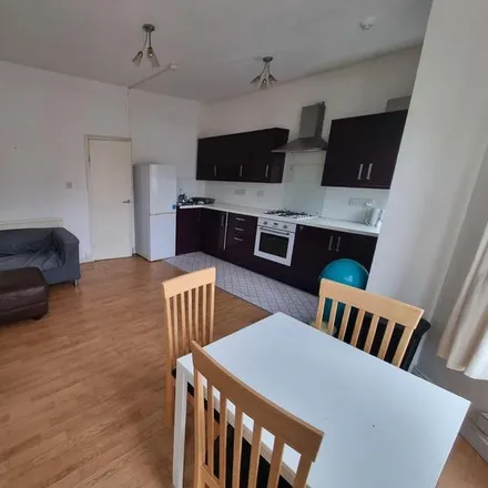 Image 1 - Claude Place, Cardiff, CF24 3QF, United Kingdom - Apartment for rent