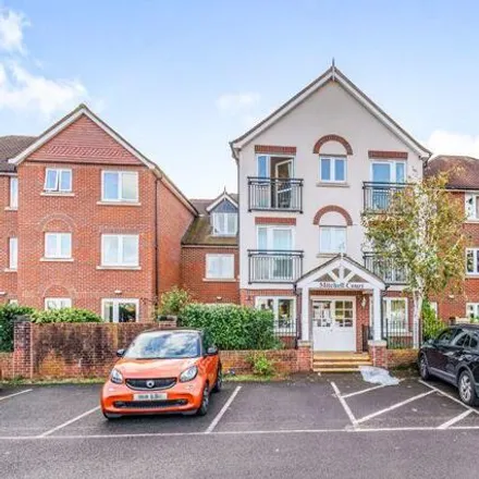 Buy this 1 bed apartment on Victoria Road Car Park in Massetts Road, Horley