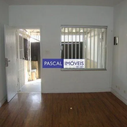 Buy this 2 bed house on Alameda dos Tupinás in São Judas, São Paulo - SP