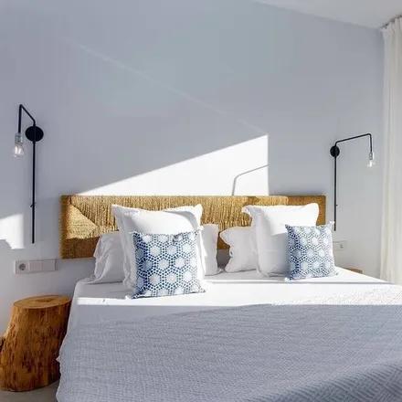 Rent this 6 bed house on Autopista de Ponent in 07183 Santa Ponsa, Spain