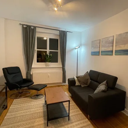 Rent this 2 bed apartment on Lisztstraße 16 in 22763 Hamburg, Germany