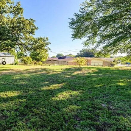 Image 9 - 706 Concord Street, Chandler, Henderson County, TX 75758, USA - House for sale