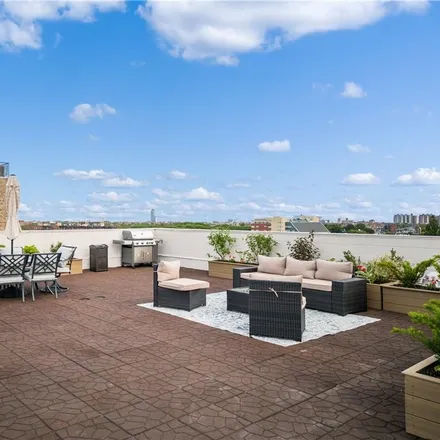Buy this 2 bed condo on 412 Kings Highway in New York, NY 11223