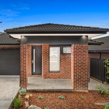 Rent this 4 bed house on 85 Lincoln Road in Croydon VIC 3136, Australia