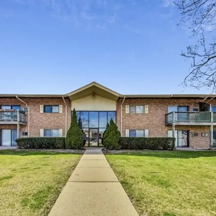 Buy this 2 bed condo on 7452 Brookdale Drive in Darien, IL 60561