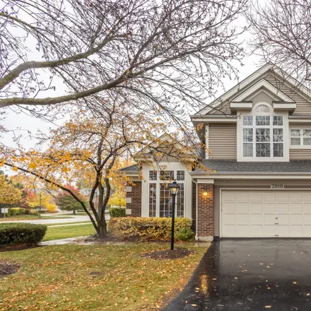 Buy this 3 bed house on Stanton Ct North in Arlington Heights, IL 60004