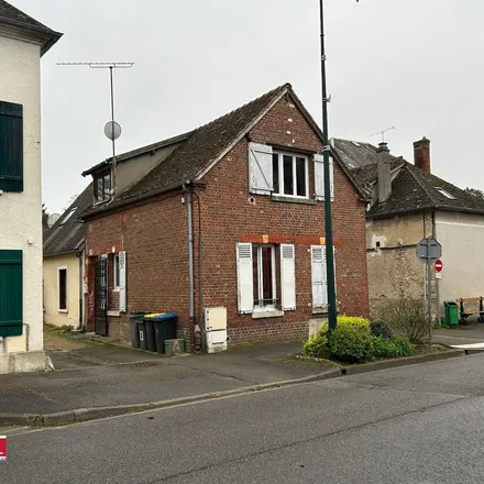 Image 9 - Chaumont-en-Vexin, Oise, France - Apartment for rent