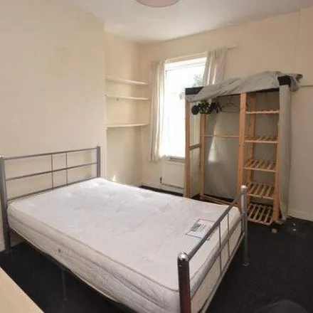 Image 7 - 30 Sherwin Road, Nottingham, NG7 1SA, United Kingdom - Duplex for rent