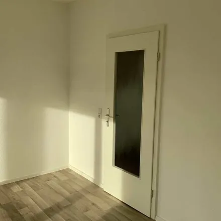 Rent this 2 bed apartment on Otto-Militzer-Straße 21 in 04249 Leipzig, Germany