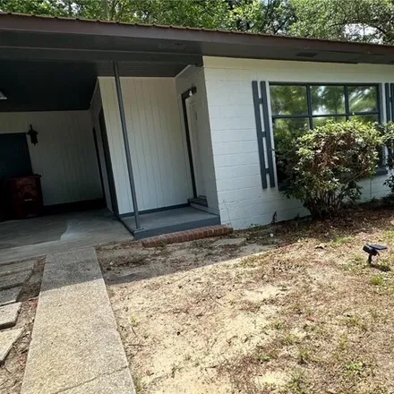 Rent this 3 bed house on 370 Panama Drive in Crestview, FL 32536