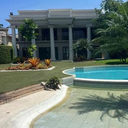 Rent this 5 bed house on Driving Range in Footgolf & Golf Club, Avenida Samborondón