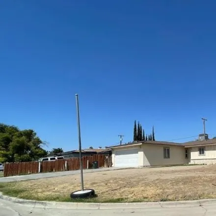 Image 3 - 1378 Russell Avenue, Bakersfield, CA 93307, USA - House for rent