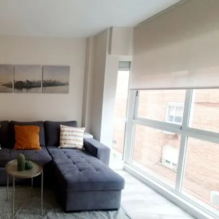 Rent this 3 bed apartment on Madrid in Calle de Ruiz Palacios, 39