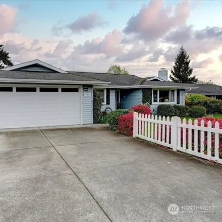 Image 4 - 24410 13th Place South, Des Moines, WA 98198, USA - House for sale