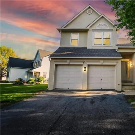Buy this 4 bed house on 308 Lenape Trail in Ruppsville, Upper Macungie Township