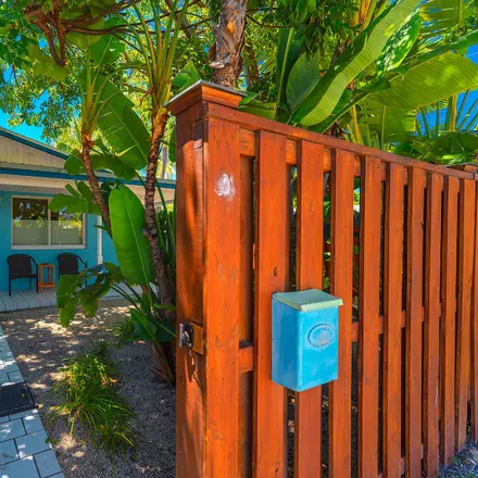 Image 1 - 1819 Venetia Street, Key West, FL 33040, USA - House for sale